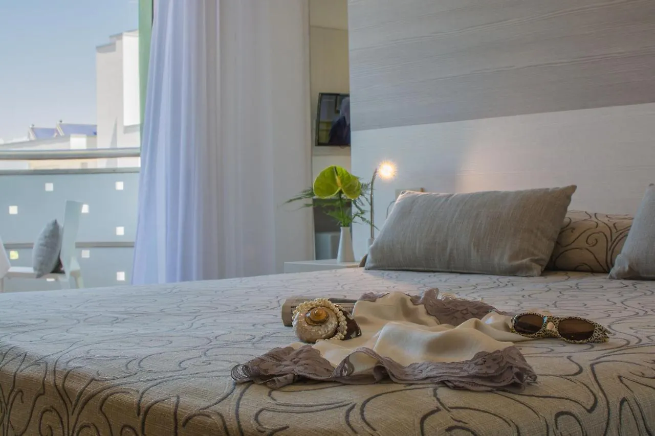 Hotel Montecarlo 3 Stelle Superior Caorle